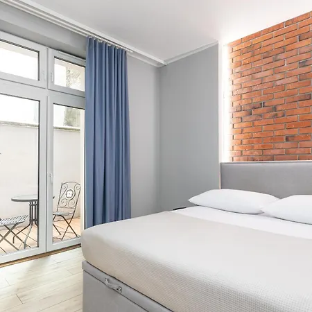 Native Starowiślna 33a *